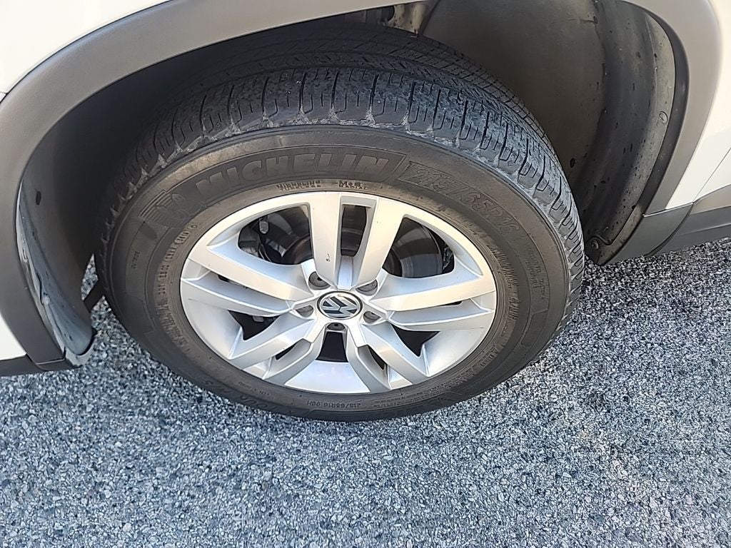 2015 Volkswagen Tiguan S