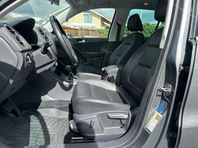 2012 Volkswagen Tiguan Base