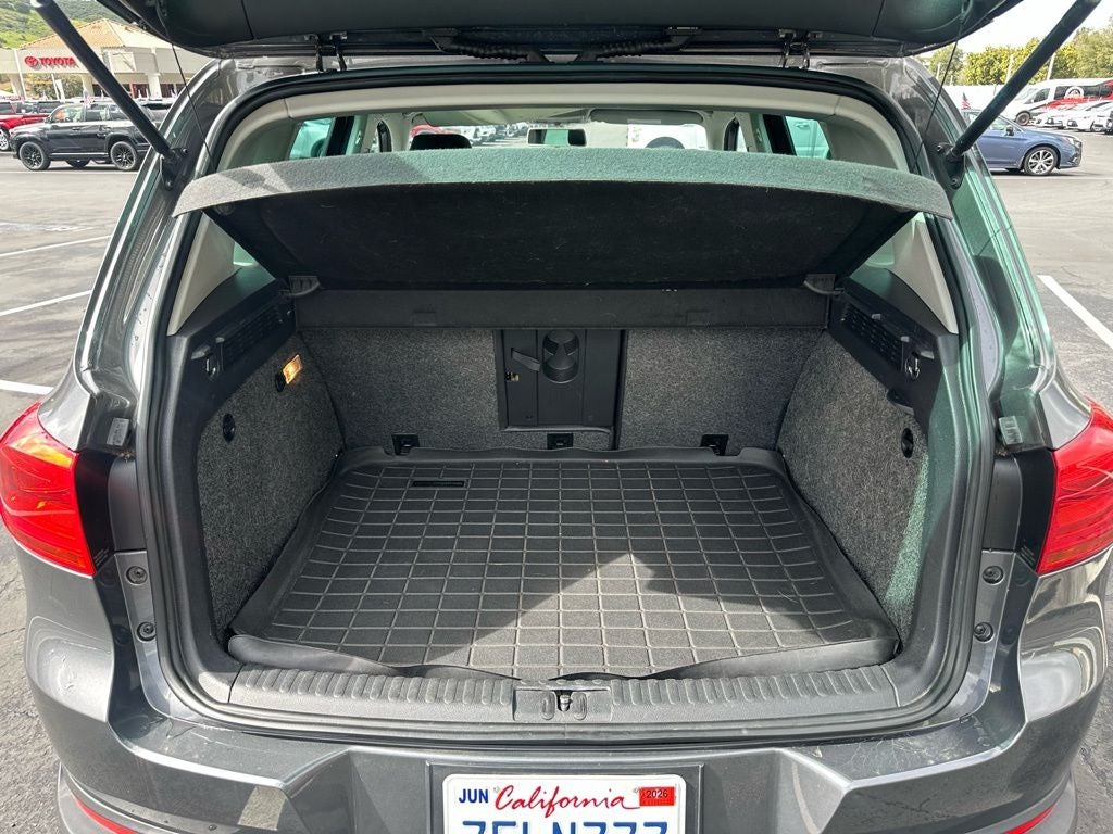 2012 Volkswagen Tiguan Base