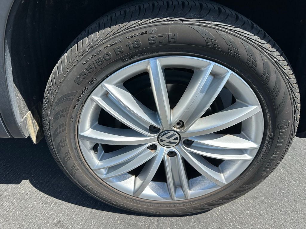 2013 Volkswagen Tiguan SE 4Motion