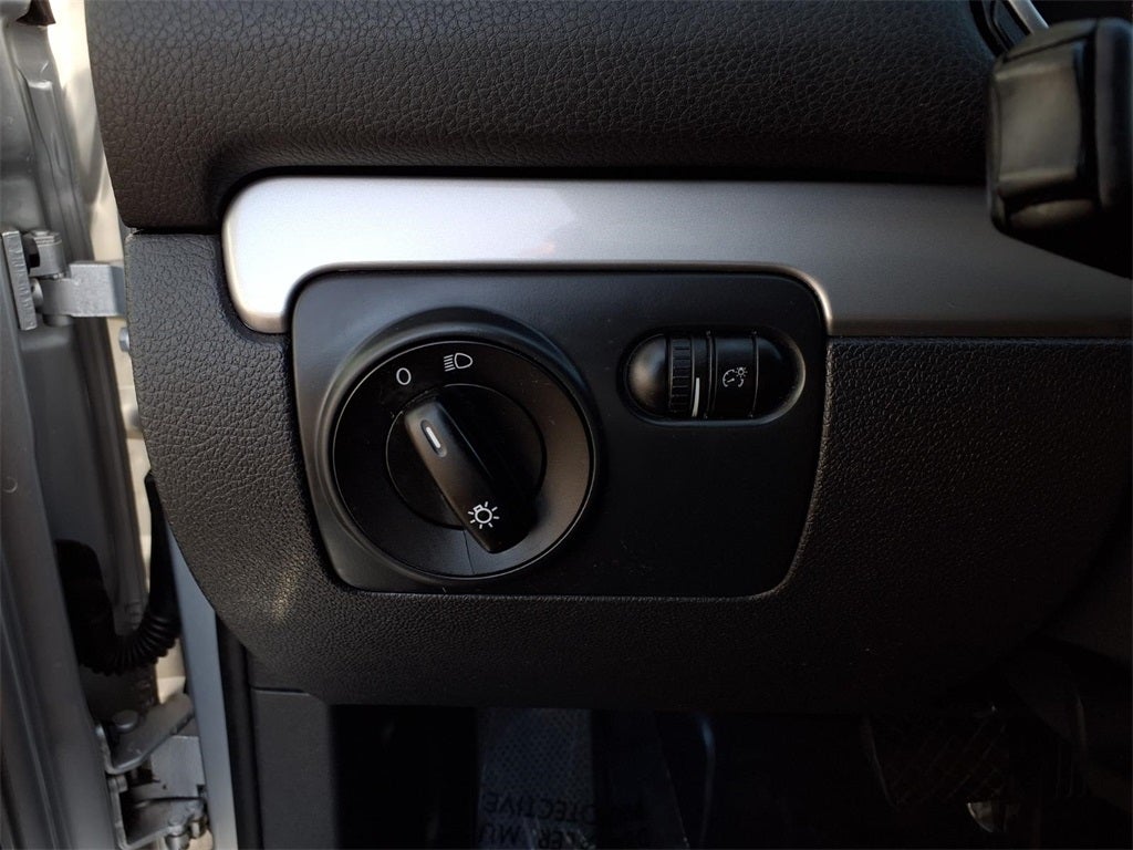 2012 Volkswagen Golf 2.5L