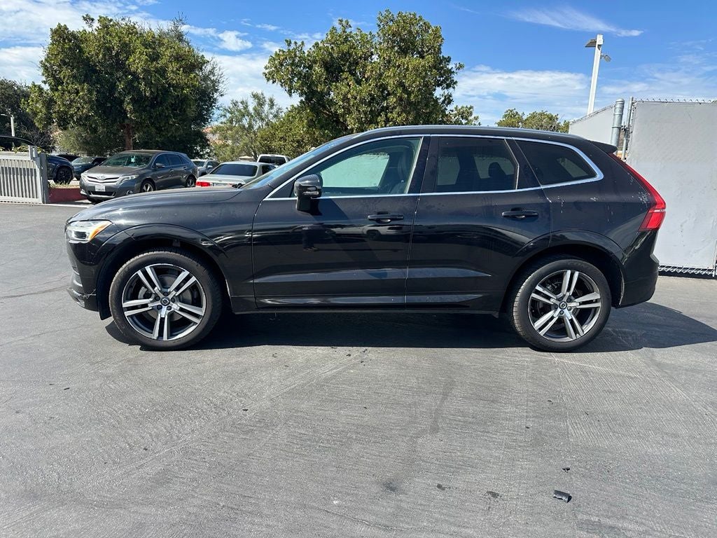 2021 Volvo XC60 T5 Momentum