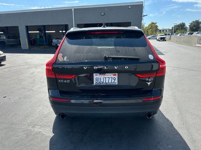 2021 Volvo XC60 T5 Momentum