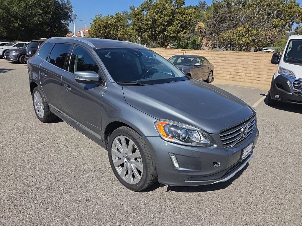 2017 Volvo XC60 T5 Inscription
