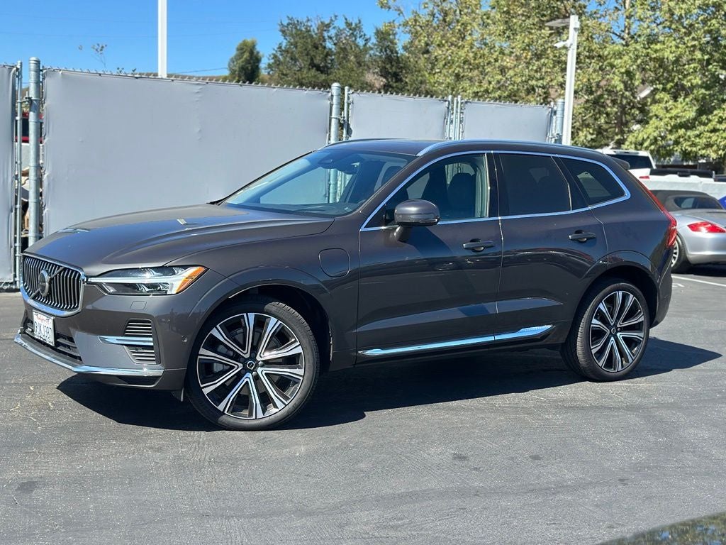 2023 Volvo XC60 Recharge Plug-In Hybrid Ultimate