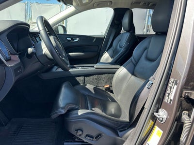 2023 Volvo XC60 Recharge Plug-In Hybrid Ultimate