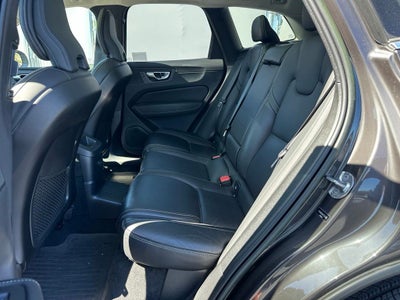 2023 Volvo XC60 Recharge Plug-In Hybrid Ultimate