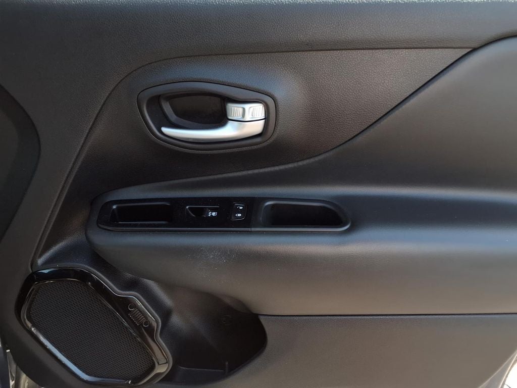 2020 Jeep Renegade Altitude