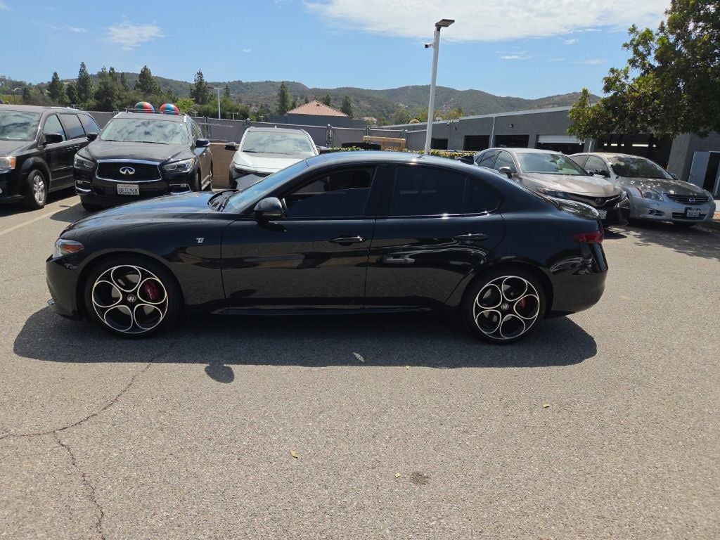 2022 Alfa Romeo Giulia Ti