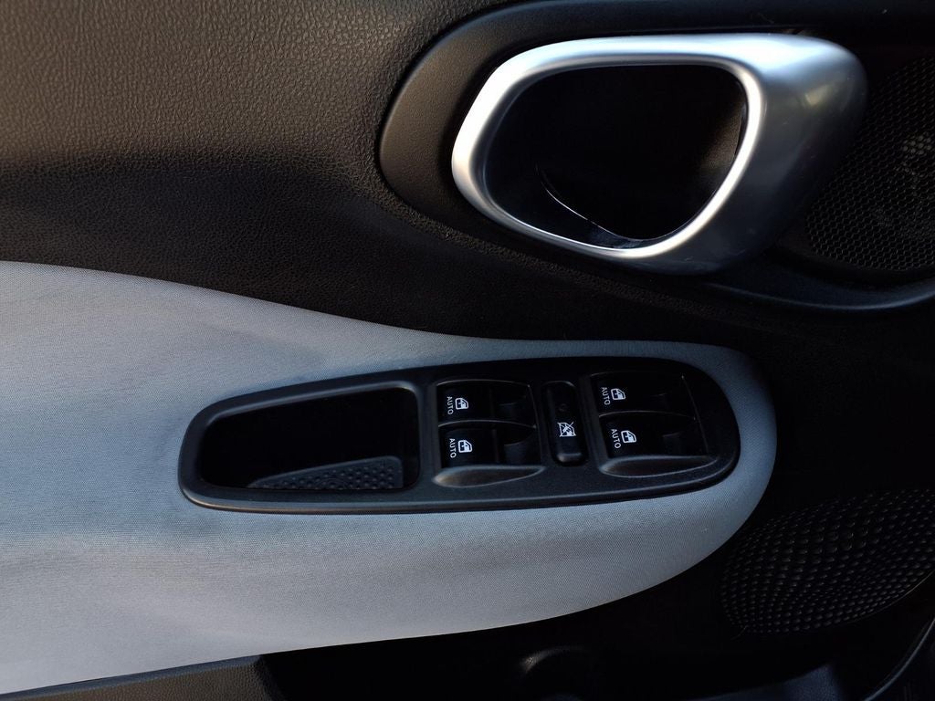 2014 FIAT 500L Easy