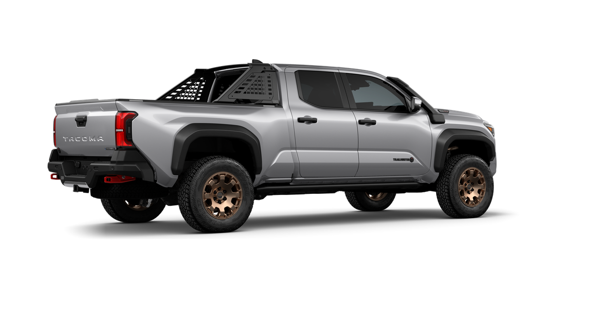 2026 Toyota Tacoma i-FORCE MAX Tacoma Trailhunter