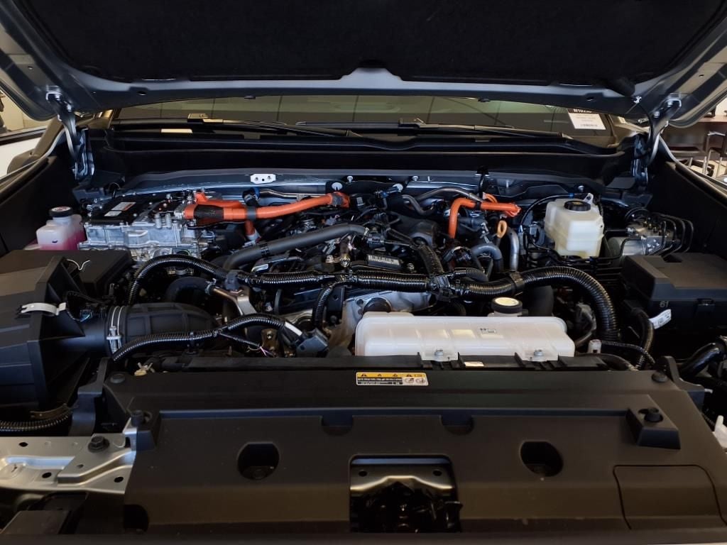 2025 Toyota Tacoma i-FORCE MAX Tacoma Trailhunter