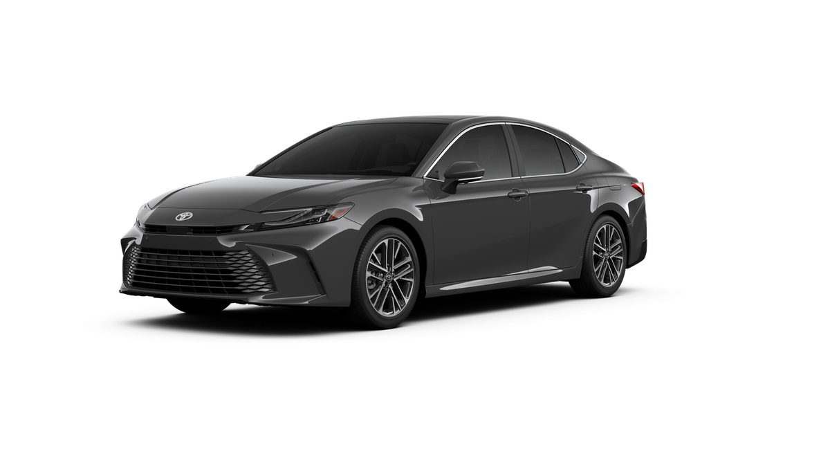 2026 Toyota Camry XLE AWD Hybrid's photo