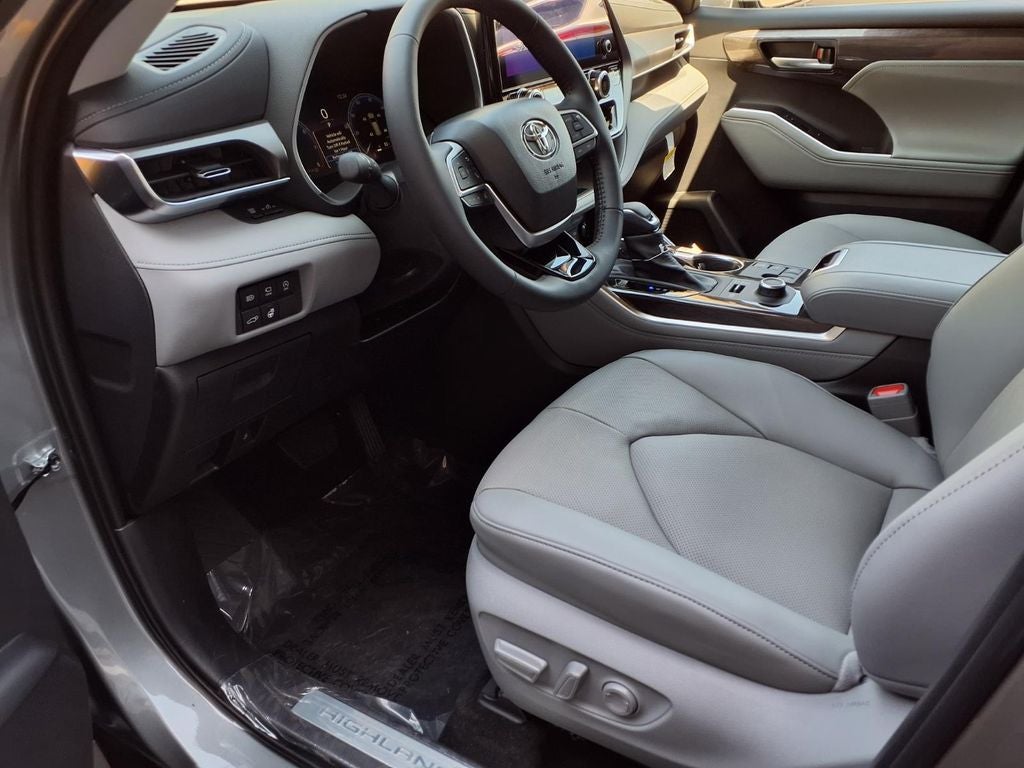 2026 Toyota Highlander Limited