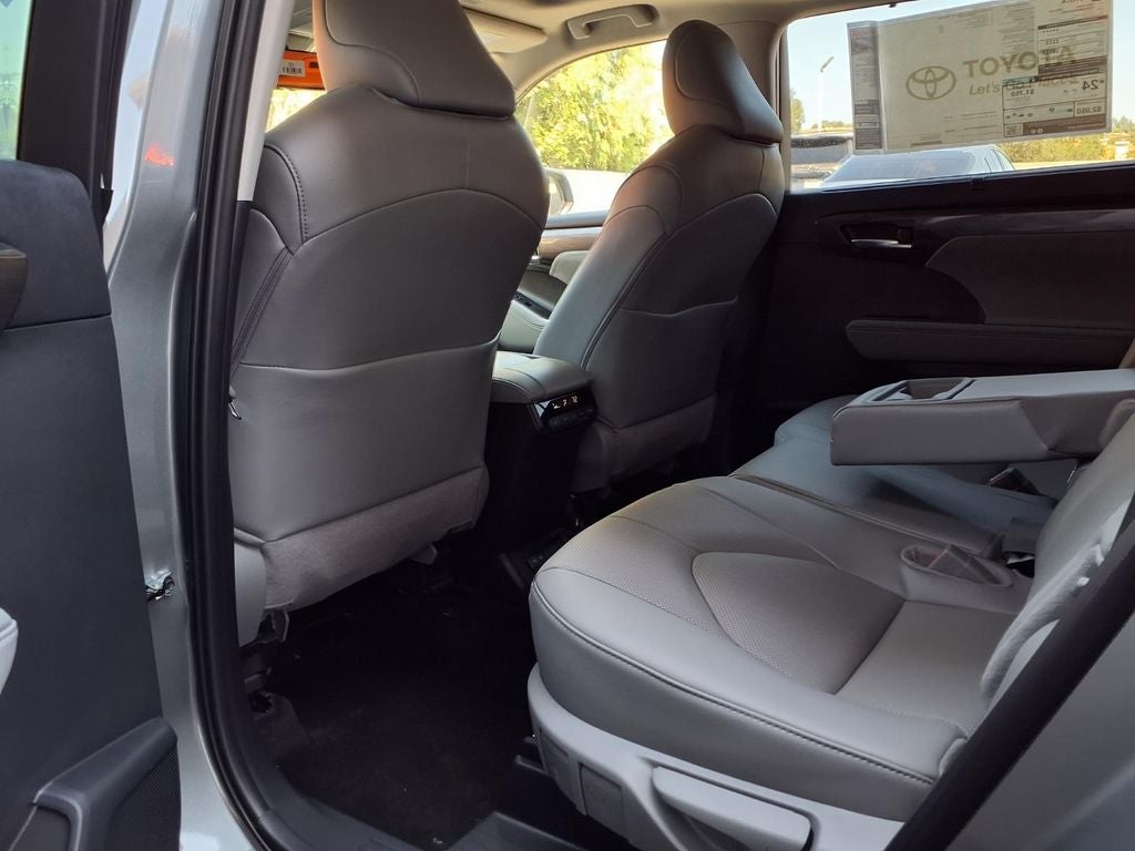 2026 Toyota Highlander Limited