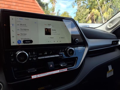 2026 Toyota Highlander Hybrid Limited