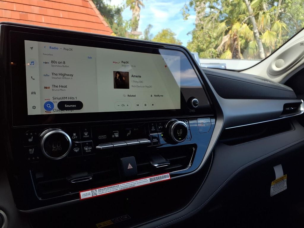 2026 Toyota Highlander Hybrid Limited