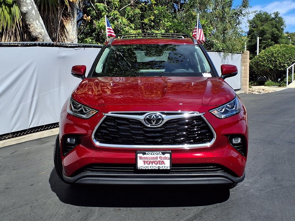 2026 Toyota Highlander Hybrid Limited