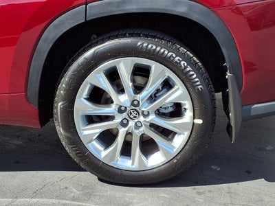 2026 Toyota Highlander Hybrid Limited