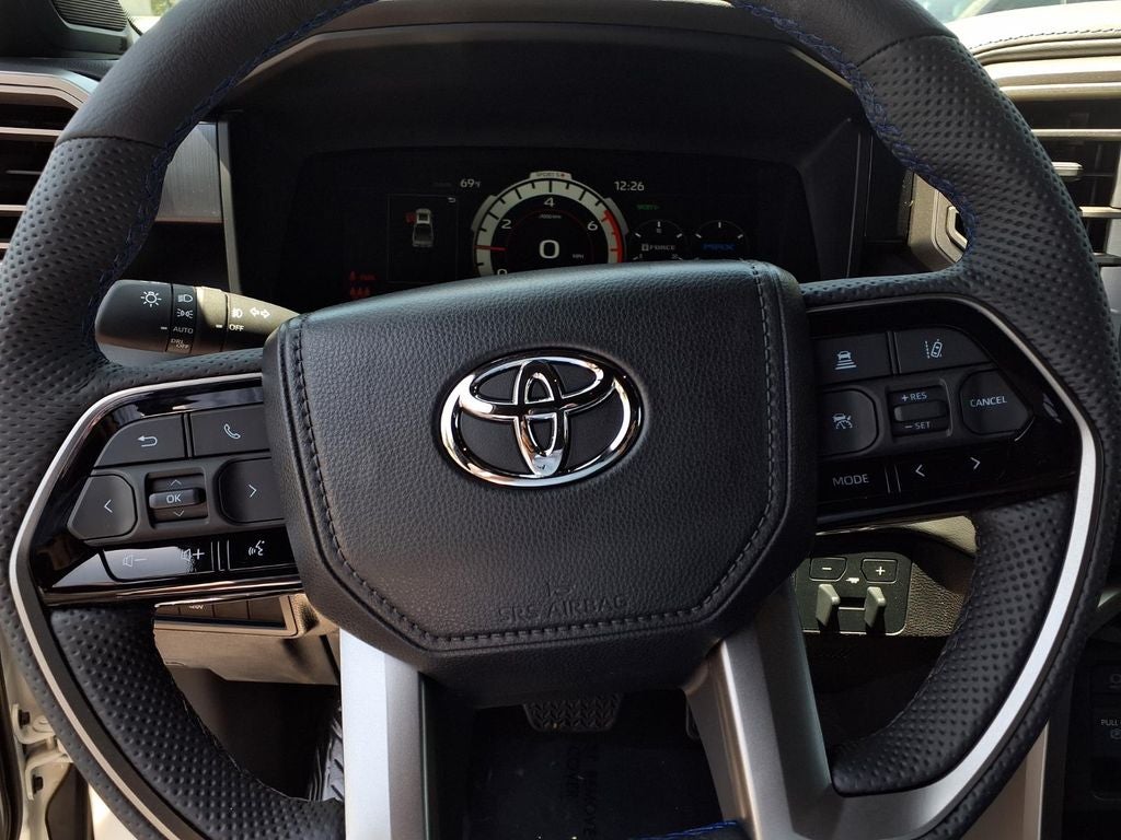 2026 Toyota Tundra i-FORCE MAX Tundra Platinum