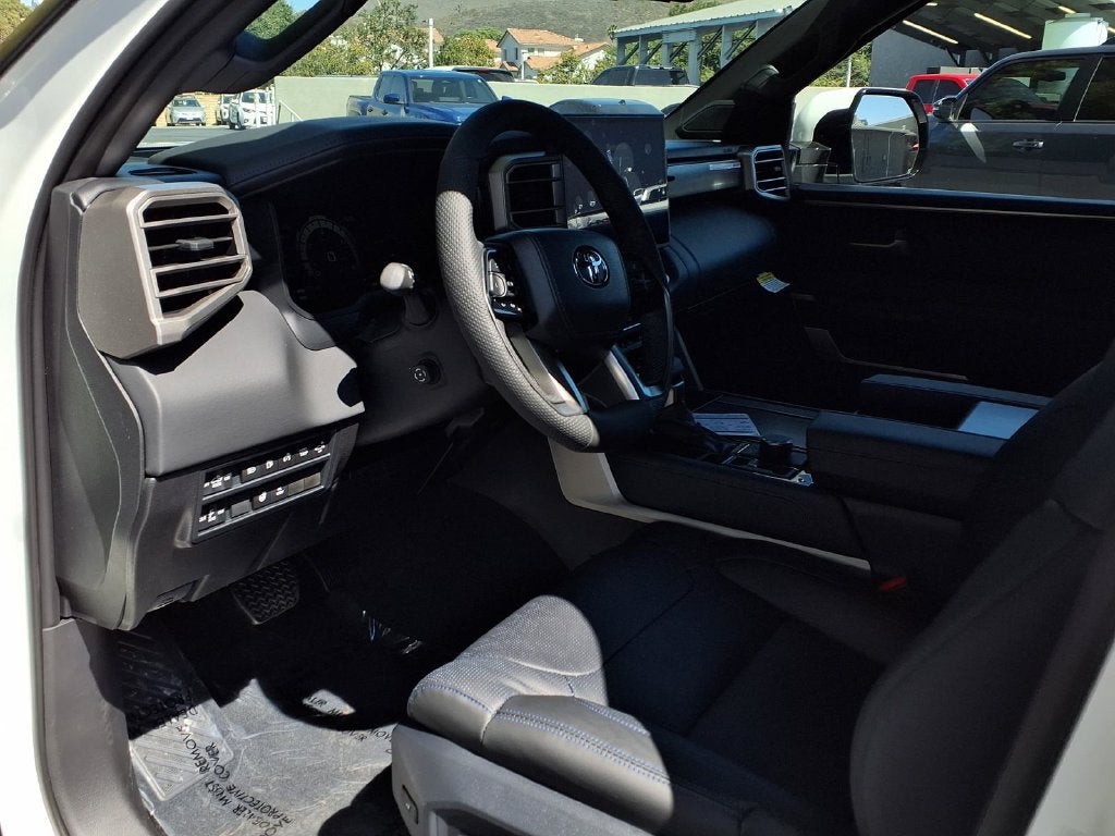 2026 Toyota Tundra i-FORCE MAX Tundra Platinum