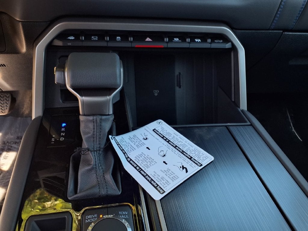 2026 Toyota Tundra i-FORCE MAX Tundra Platinum