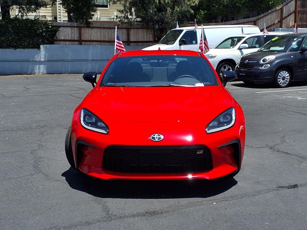 2026 Toyota GR86 AT