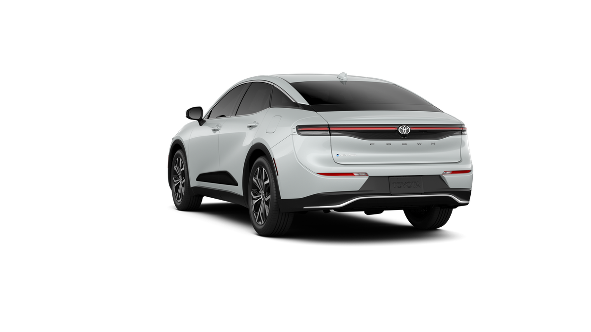 2026 Toyota Toyota Crown XLE