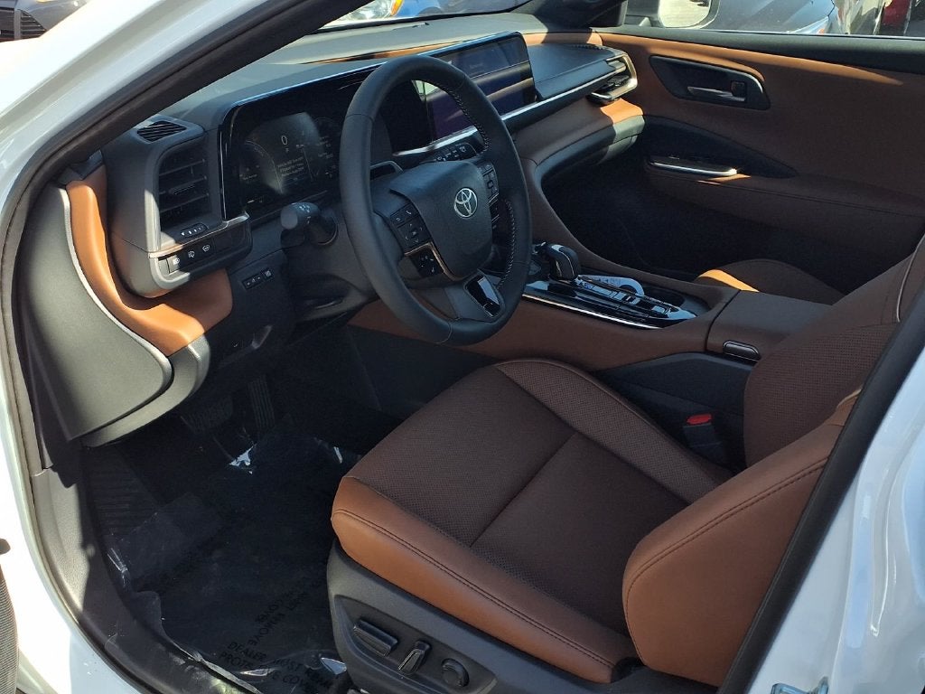 2026 Toyota Toyota Crown Signia Limited