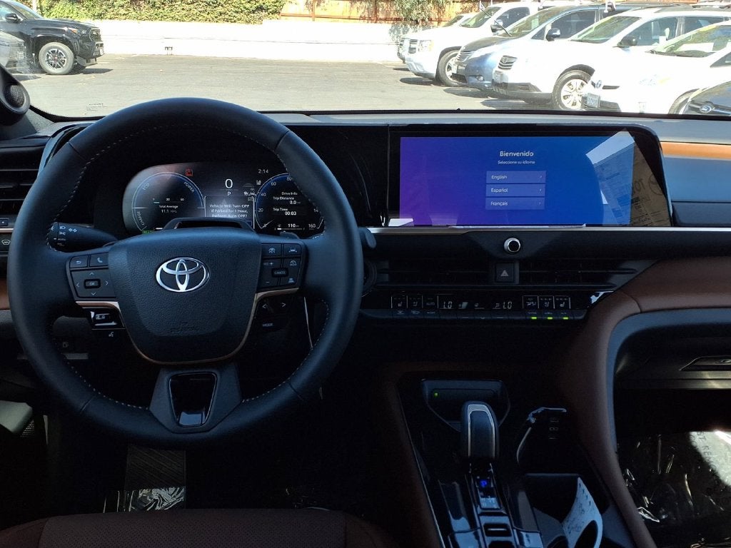 2026 Toyota Toyota Crown Signia Limited