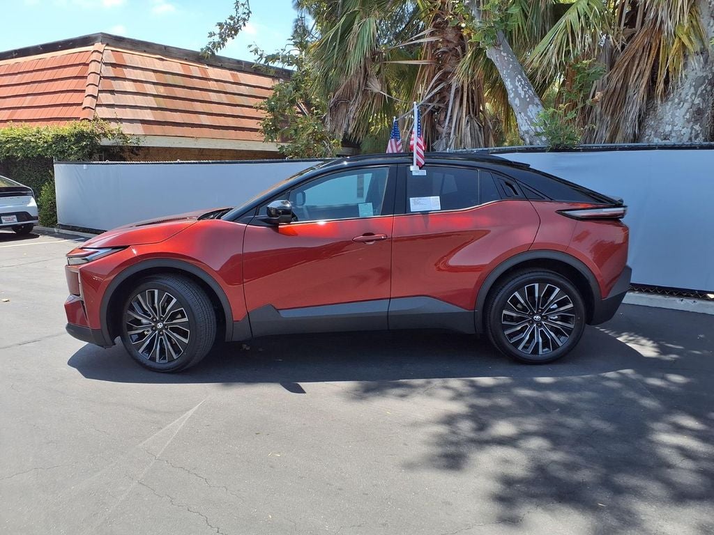 2026 Toyota C-HR XSE
