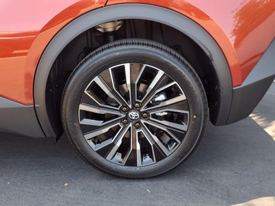 2026 Toyota C-HR XSE