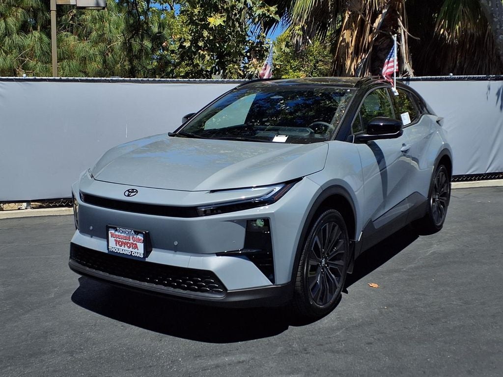 2026 Toyota C-HR XSE