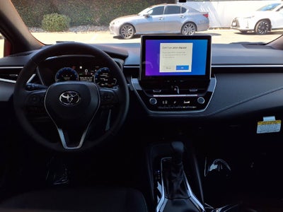 2027 Toyota Corolla Hatchback SE